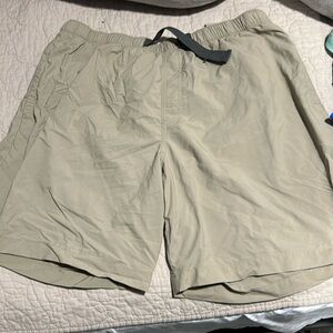 Light use Columbia swim/outdoor shorts size large